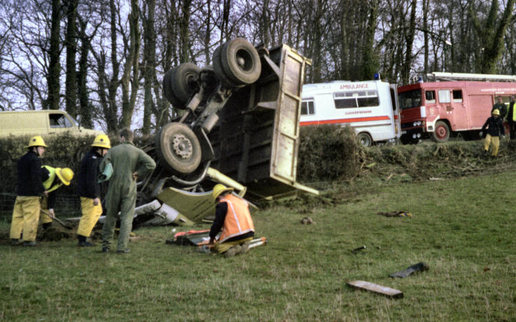 Lorry upside down in a field near Weston Subedge January 1985