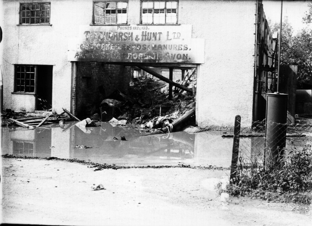 Tichmarsh & Hunt's Childwickham Road Broadway  1939